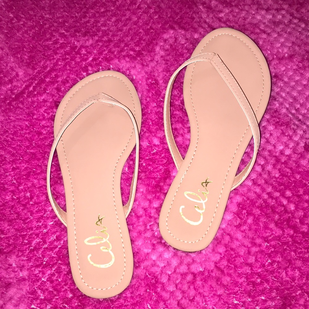 Women’s sandals